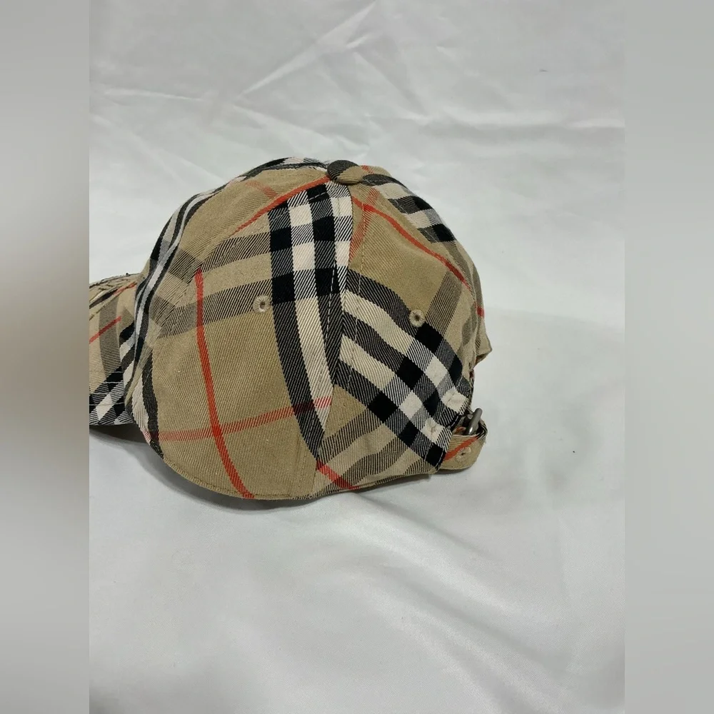 Burberry Beige Plaid Baseball Cap with Equestrian Motif - Picture 3 of 8